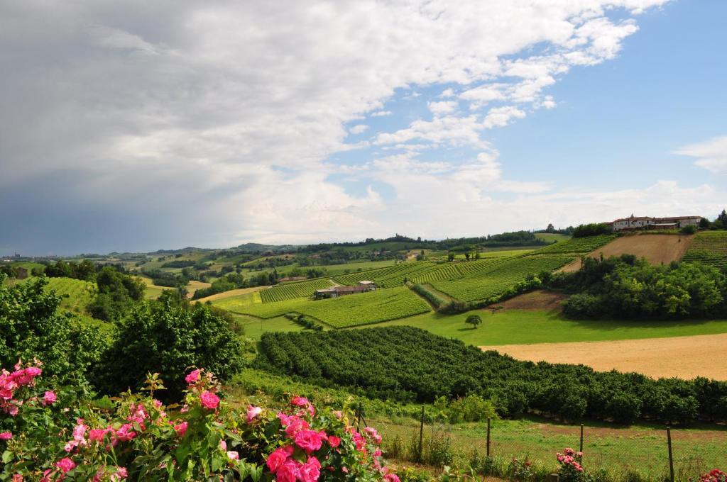 La Quercia Rossa Villa Moncalvo Exteriör bild